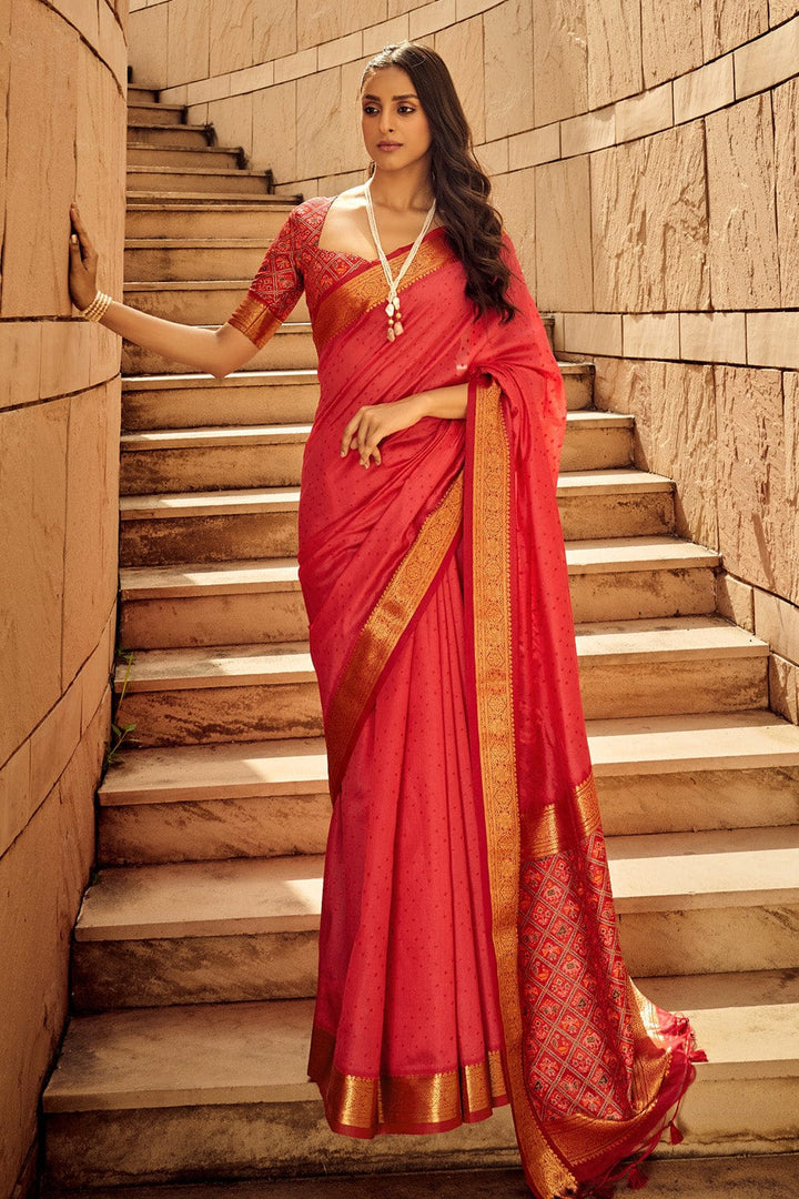 Kavyam (Premium Khadi Silk)