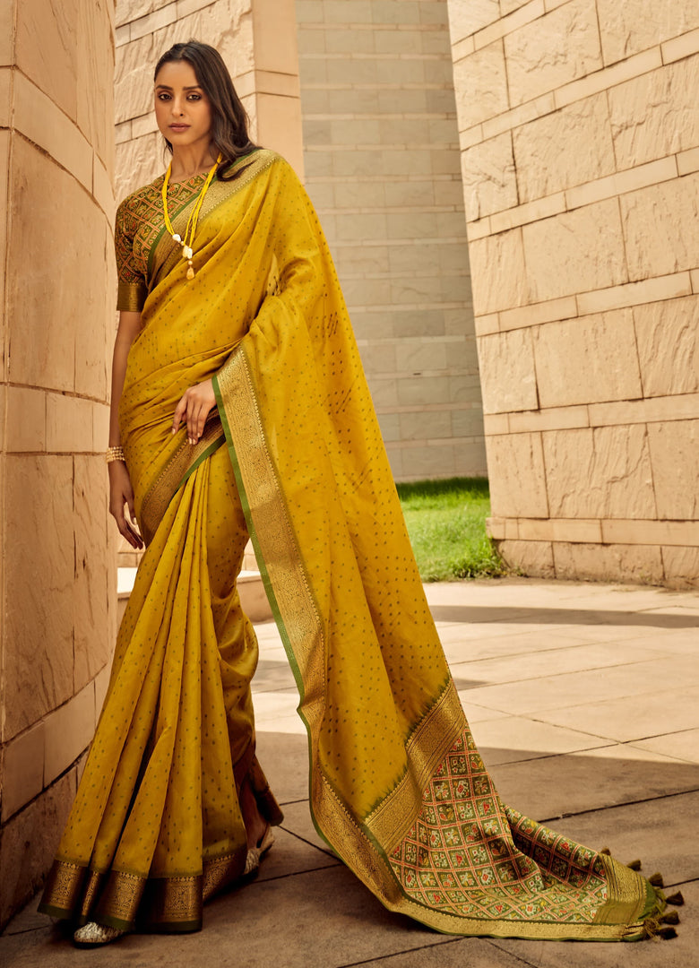 Kavyam (Premium Khadi Silk)