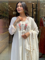 Load image into Gallery viewer, Samika ~ Kurti Suit Set