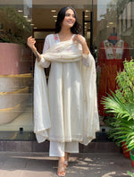 Load image into Gallery viewer, Samika ~ Kurti Suit Set