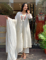 Load image into Gallery viewer, Samika ~ Kurti Suit Set