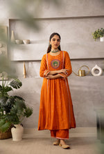 Load image into Gallery viewer, Zana ~ Anarkali Suit Set