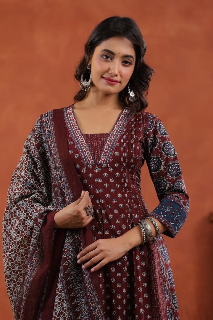 Jhum ~ Kurti Set