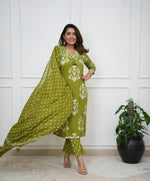 Load image into Gallery viewer, Chamki ~ Kurti Set