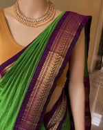 Load image into Gallery viewer, Anusya - ಅನಸೂಯಾ (Premium Checked Handloom Gadwal Silk Cotton)