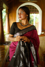 Load image into Gallery viewer, Ishq - इश्क (Premium Handloom Gadwal Silk Cotton)