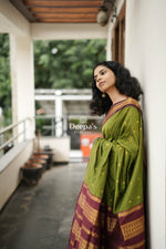 Load image into Gallery viewer, Malathi - മാലതി (Premium Handloom Gadwal Silk Cotton)