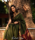 Load image into Gallery viewer, Rukmini - रुक्मिणी (Premium Handloom Gadwal Silk Cotton)