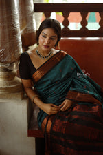 Load image into Gallery viewer, Sitara - सितारा (Premium Handloom Gadwal Silk Cotton)