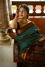 Load image into Gallery viewer, Sitara - सितारा (Premium Handloom Gadwal Silk Cotton)