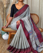 Load image into Gallery viewer, Gayatri - गायत्री (Premium Handloom Pure Cotton)