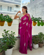 Load image into Gallery viewer, Daisy - गुलबहार