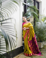 Load image into Gallery viewer, Tharika - தாரிகா (Premium Handloom Gadwal Silk Cotton)