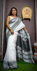 Load image into Gallery viewer, Barfi