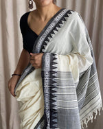 Load image into Gallery viewer, Aakaanksha - आकांक्षा (Premium Khadi Handloom Cotton)