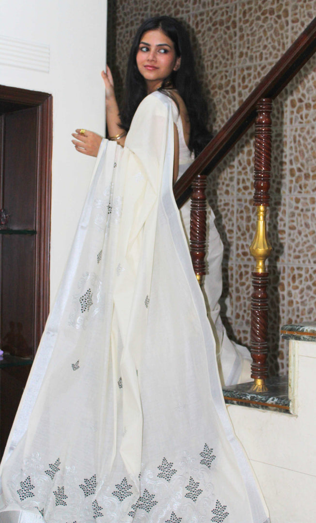 Aruvi - അരുവി (Traditional Kerala Cotton Saree)