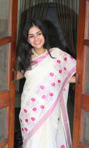 Vasantham - വസന്തം (Traditional Onam Kasavu Saree)
