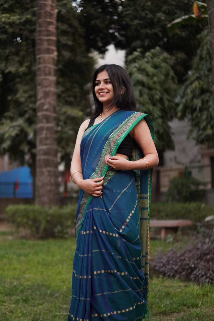 Vezhaambal - വേഴാമ്പൽ (Premium Narayanpet Handloom Pure Cotton)