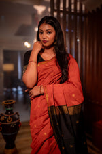 Load image into Gallery viewer, Lavanya - लावण्या (Premium Maheswari Silk Cotton)
