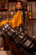 Load image into Gallery viewer, Manjal - மஞ்சல் (Premium Handloom Gadwal Silk Cotton)
