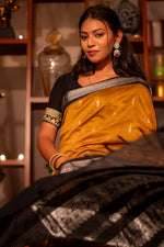 Load image into Gallery viewer, Manjal - மஞ்சல் (Premium Handloom Gadwal Silk Cotton)
