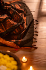 Load image into Gallery viewer, Bhumi - भूमि (Premium Handloom Gadwal Silk Cotton)
