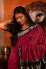 Load image into Gallery viewer, Laila - ಲೈಲಾ (Premium Handloom Gadwal Silk Cotton)
