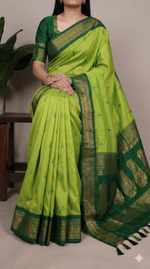 Load image into Gallery viewer, Lathambhika - లతాంబిక (Premium Handloom Gadwal Silk Cotton)
