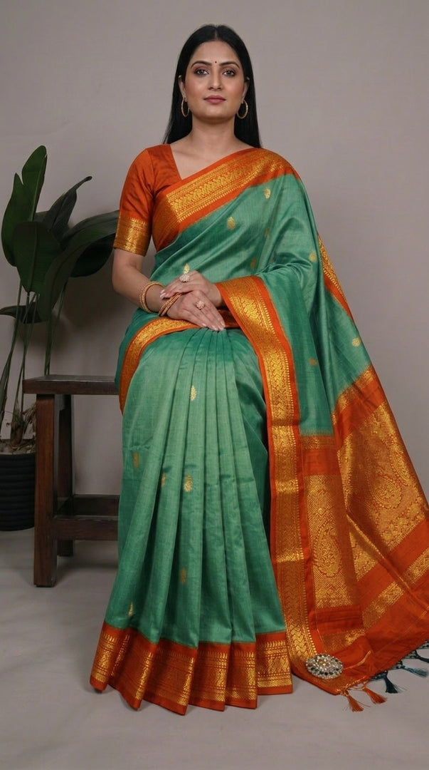 Alankari - அலங்காரி (Rare Colour Combo Handloom Gadwal Silk Cotton)