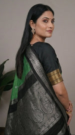 Load image into Gallery viewer, Atana - അട്ടന (Rare Colour Combo Handloom Gadwal Silk Cotton)