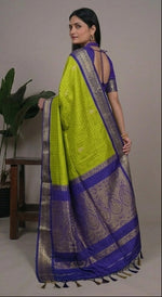 Load image into Gallery viewer, Chandrika - चंद्रिका (Premium Handloom Checked Gadwal Silk Cotton)