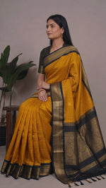 Load image into Gallery viewer, Begada - ಬೇಗಡಾ (Premium Handloom Gadwal Silk Cotton)