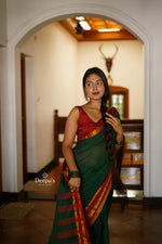 Load image into Gallery viewer, Mahathi - மஹதி (Premium Narayanpet Handloom Pure Cotton)
