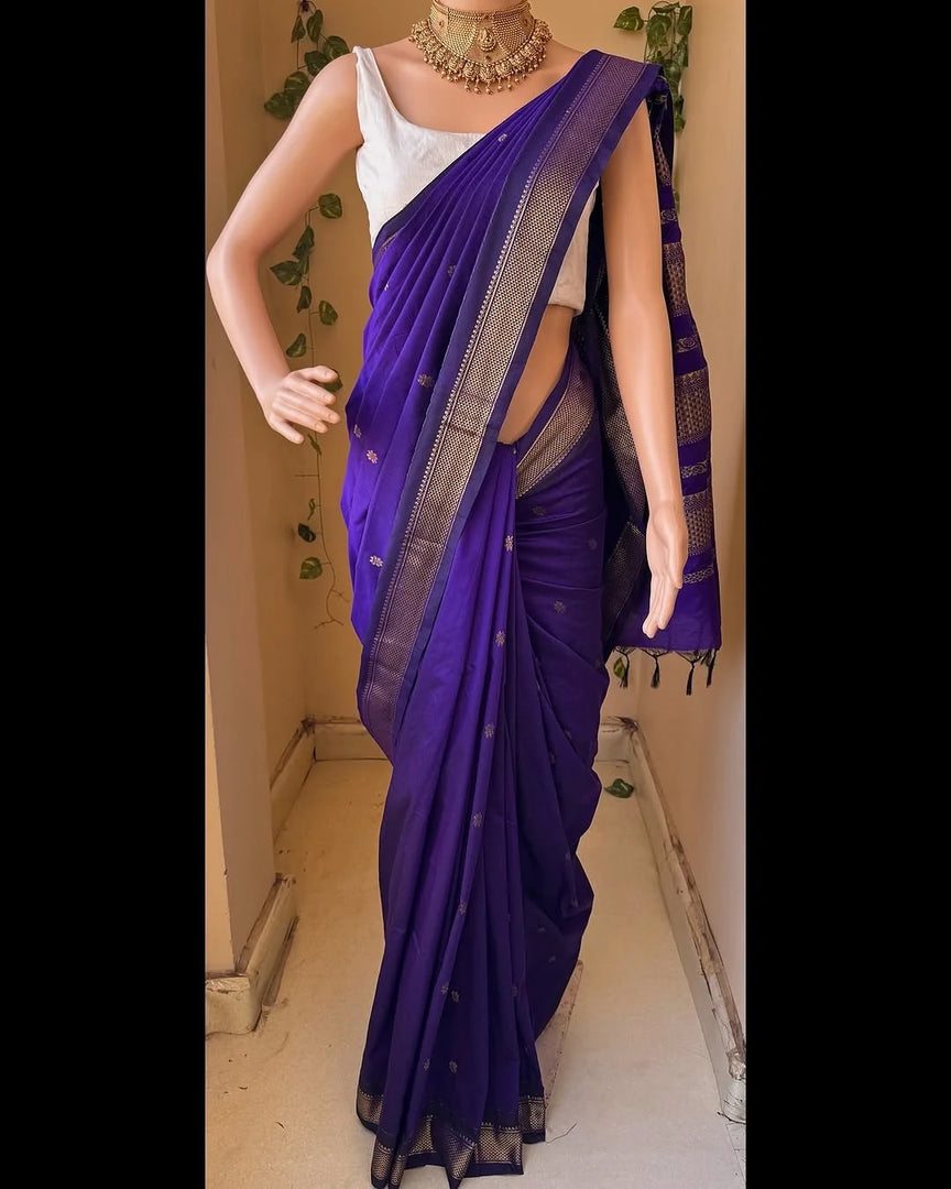 Seema - സീമ (Premium Handloom Gadwal Silk Cotton)
