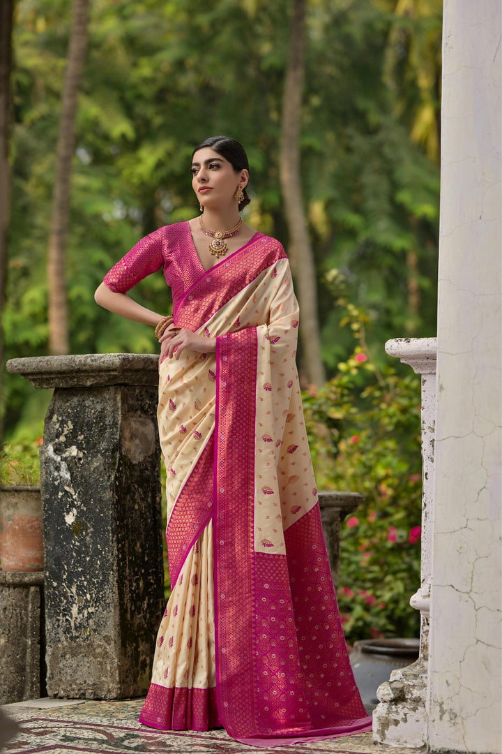 Shakshi (Premium Banarasi Silk)