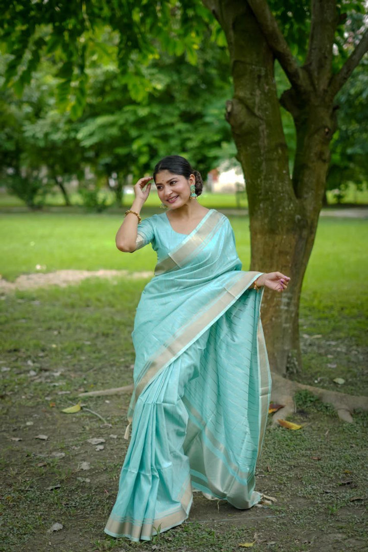 Sumiksha (Premium Banarasi Silk)