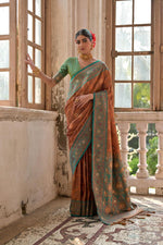 Load image into Gallery viewer, Singhara (Premium Banarasi Silk)
