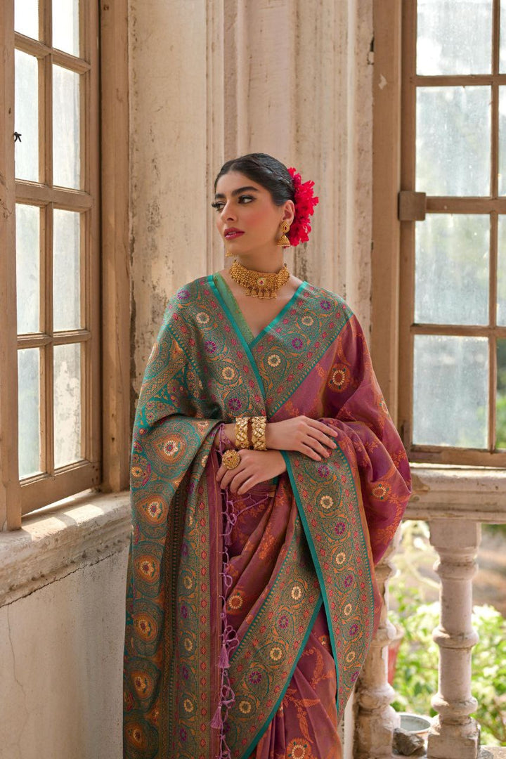 Singhara (Premium Banarasi Silk)