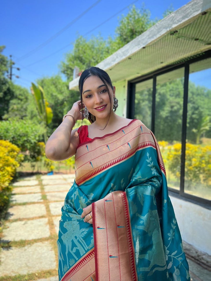 Gauri (Premium Banarasi Paithani)