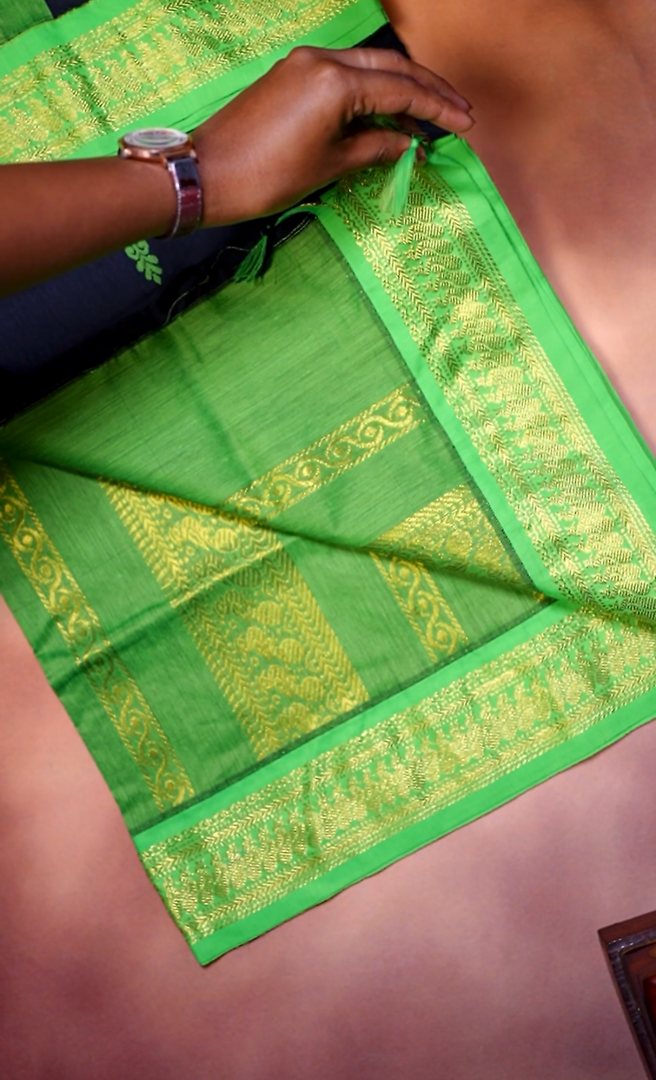 Nipuna - निपुण (Premium Handloom Gadwal Silk Cotton)