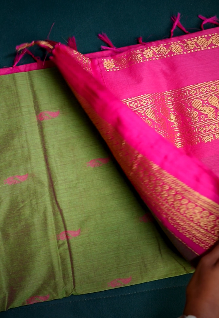 Sundhari - ಸುಂದರಿ (Premium Handloom Gadwal Silk Cotton)