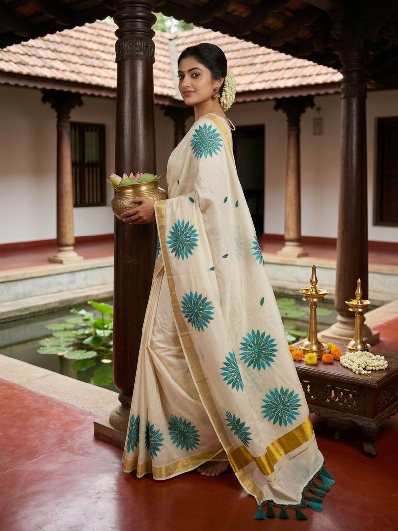 Malhari - മൽഹാരി (Traditional Onam Kasavu Saree)
