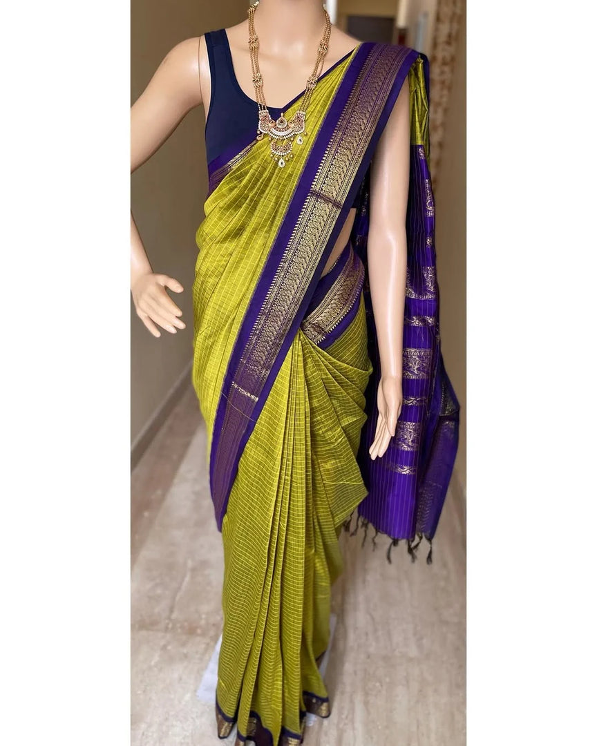 Lekha - लेखा(Premium Handloom Checked Gadwal Silk Cotton)