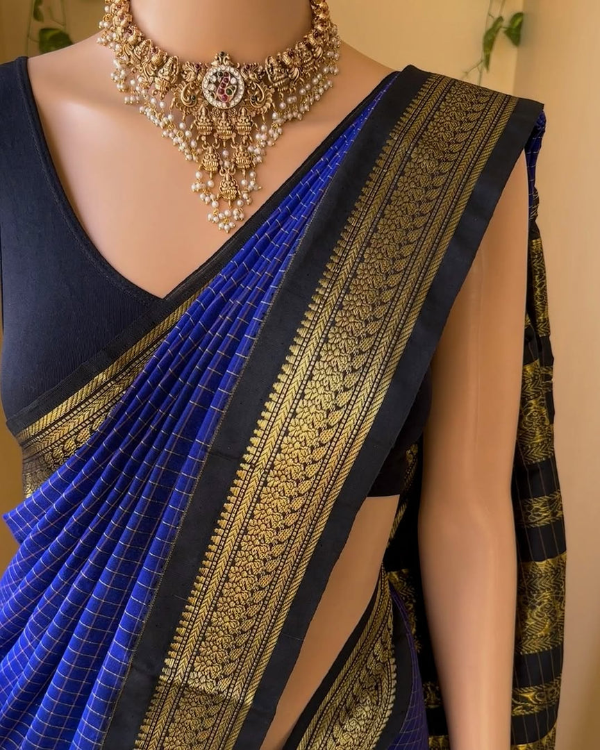 Dhivya - दिव्या (Premium Checked Handloom Gadwal Silk Cotton)