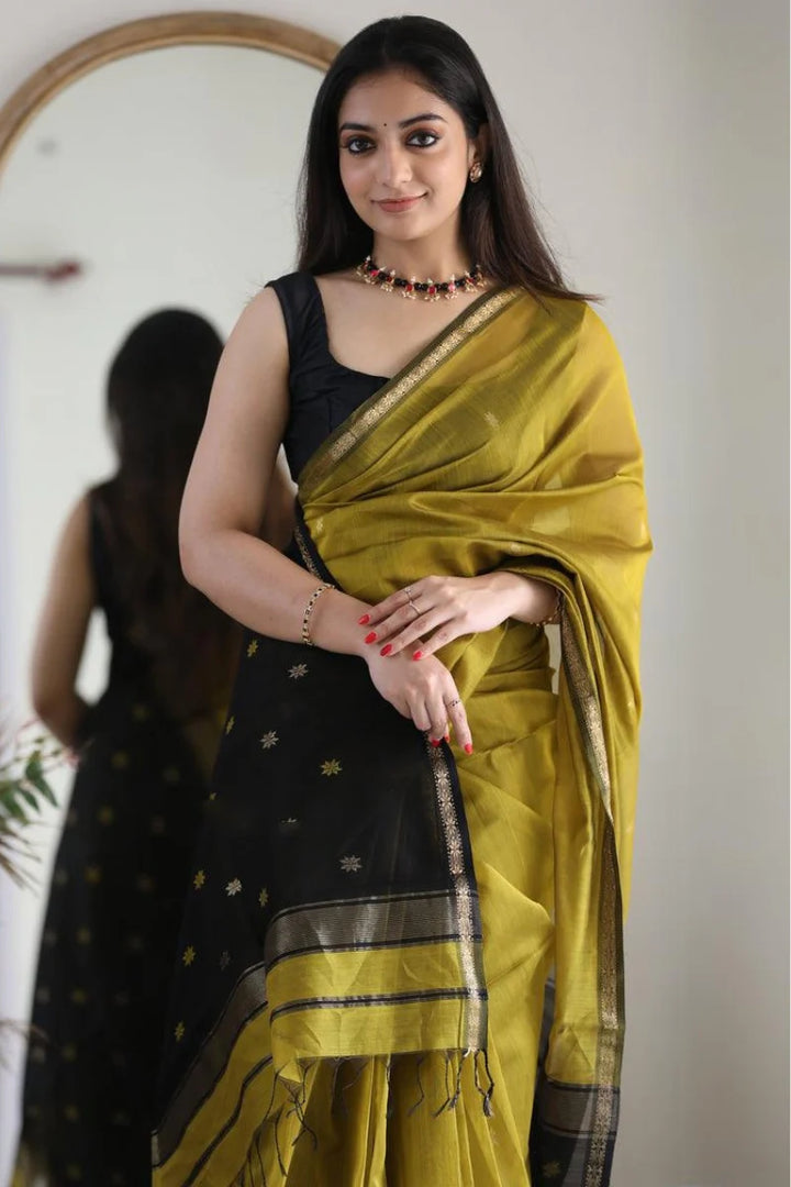 Vamika - வாமிகா (Premium Maheswari Silk Cotton)