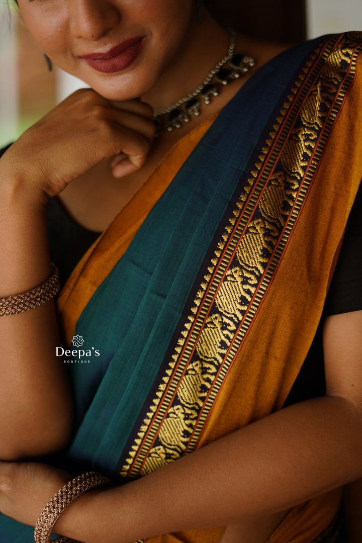 Kanada - कानडा (Premium Narayanpet Handloom Pure Cotton)