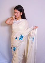 Load image into Gallery viewer, Neelakurinji - നീലക്കുറിഞ്ഞി (Traditional Onam Kasavu Saree)
