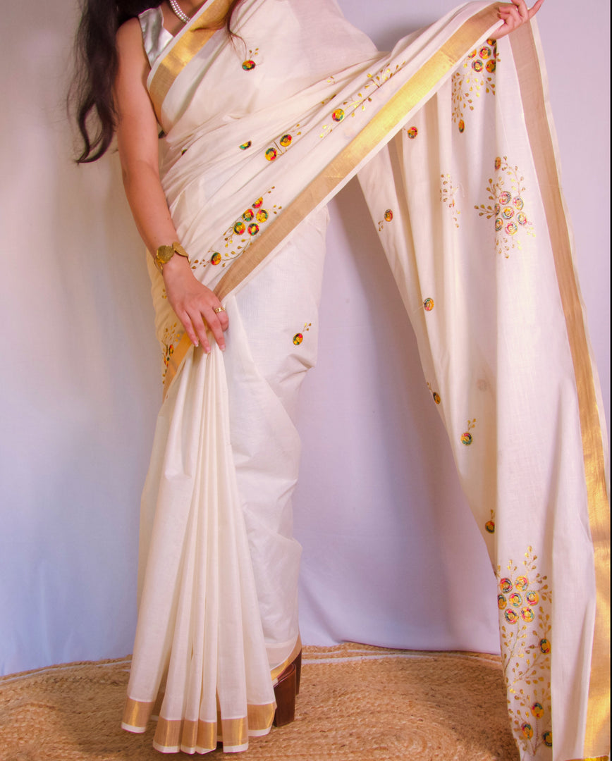 Chembarithi - ചെമ്പരിതി (Traditional Onam Kasavu Saree)