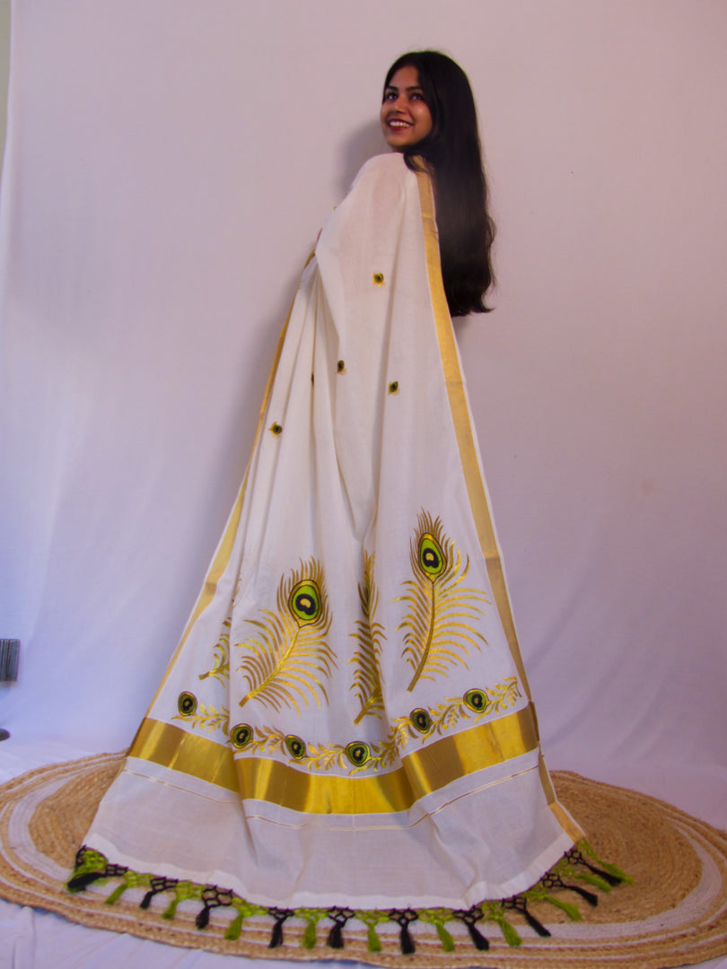 Jamandhi - ജമന്തി (Traditional Onam Kasavu Saree)