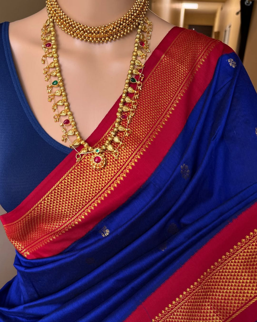 Vasuki - வாசுகி (Premium Handloom Gadwal Silk Cotton)